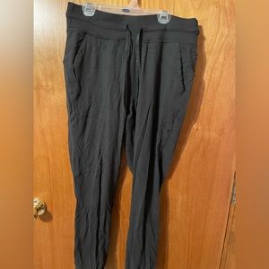 Lululemon ready to rulu 7/8 jogger